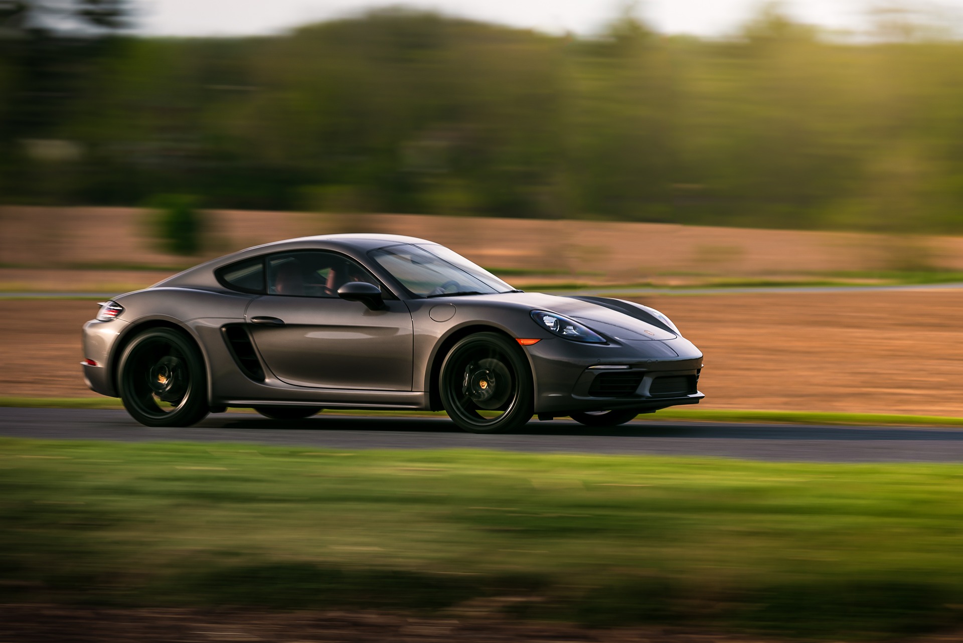 Porsche Cayenne photographed travelling at high speed
